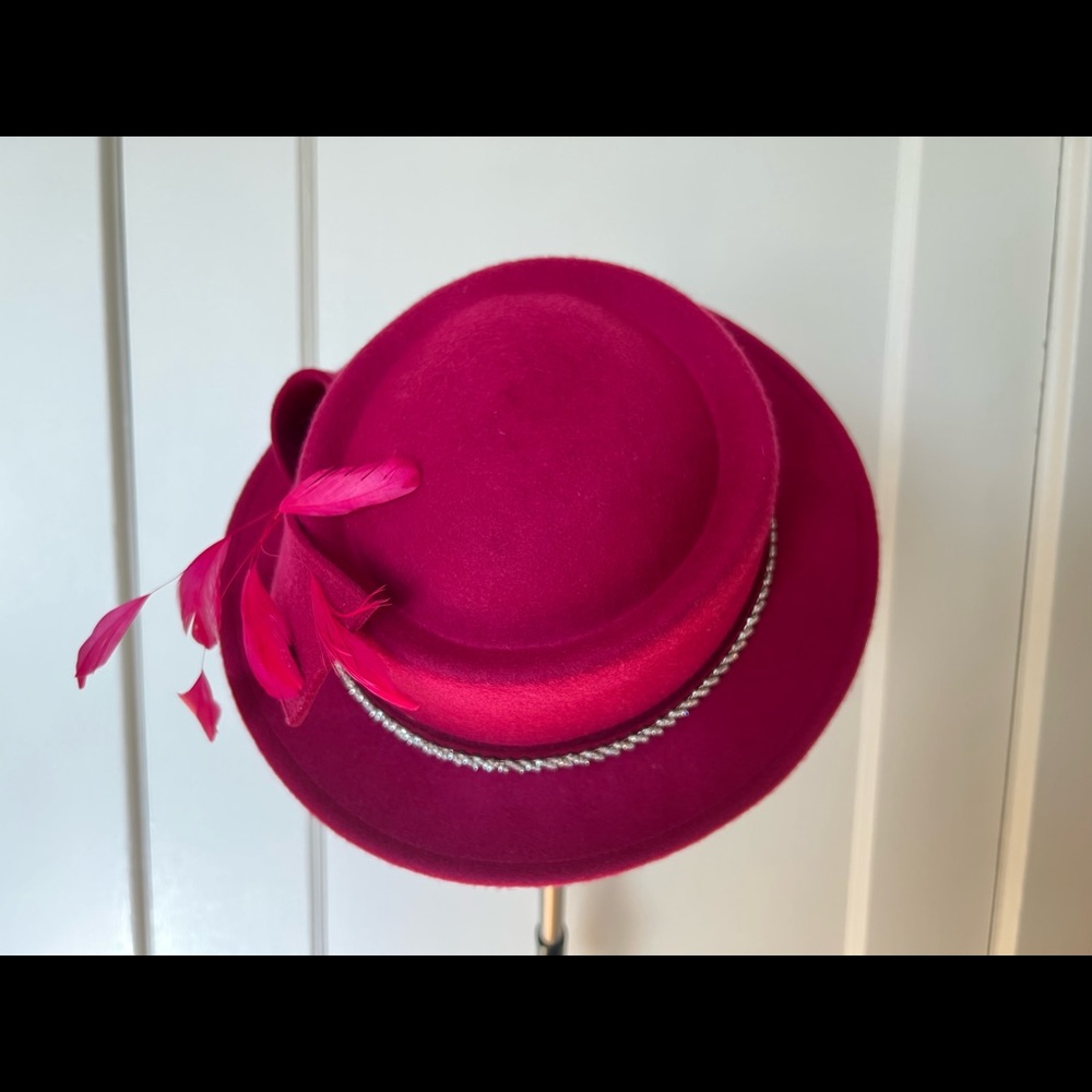 100%Wool Vintage Red Hat